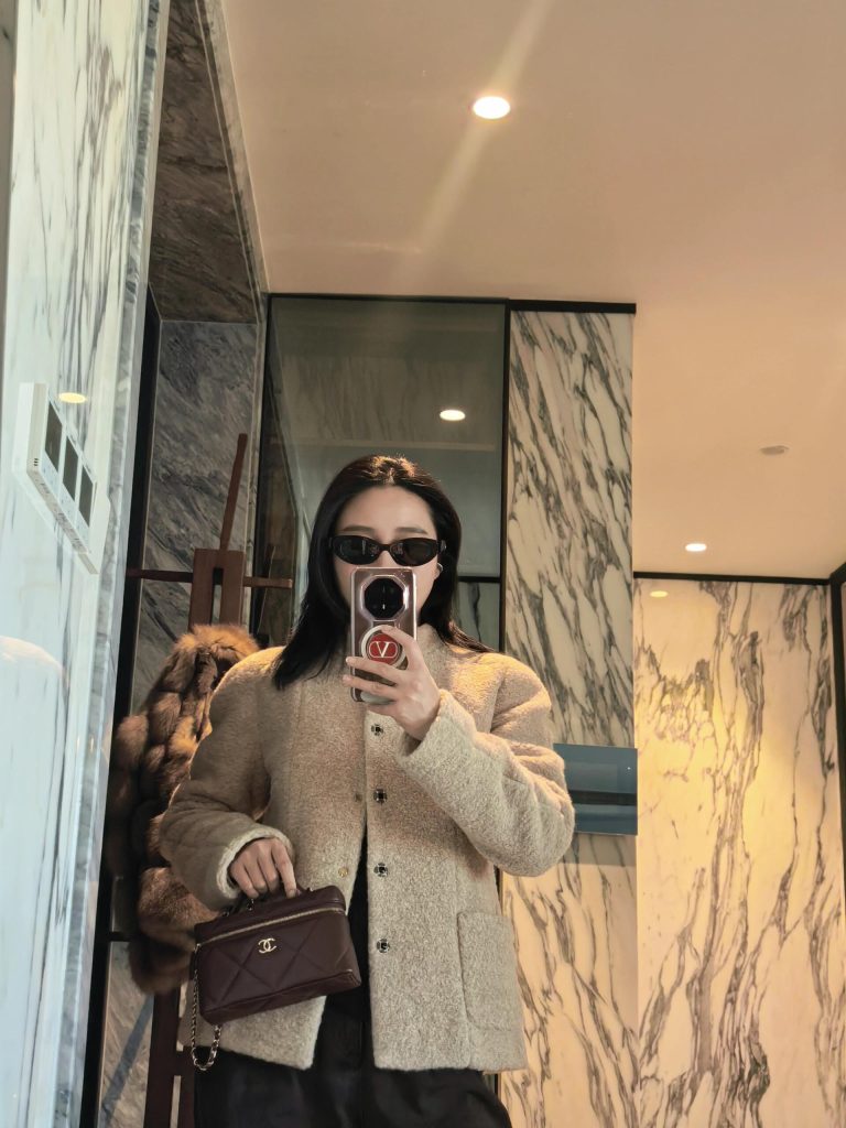 440 Chael 25N 高密度 粒毛 外套 ベージュ - 画像 3