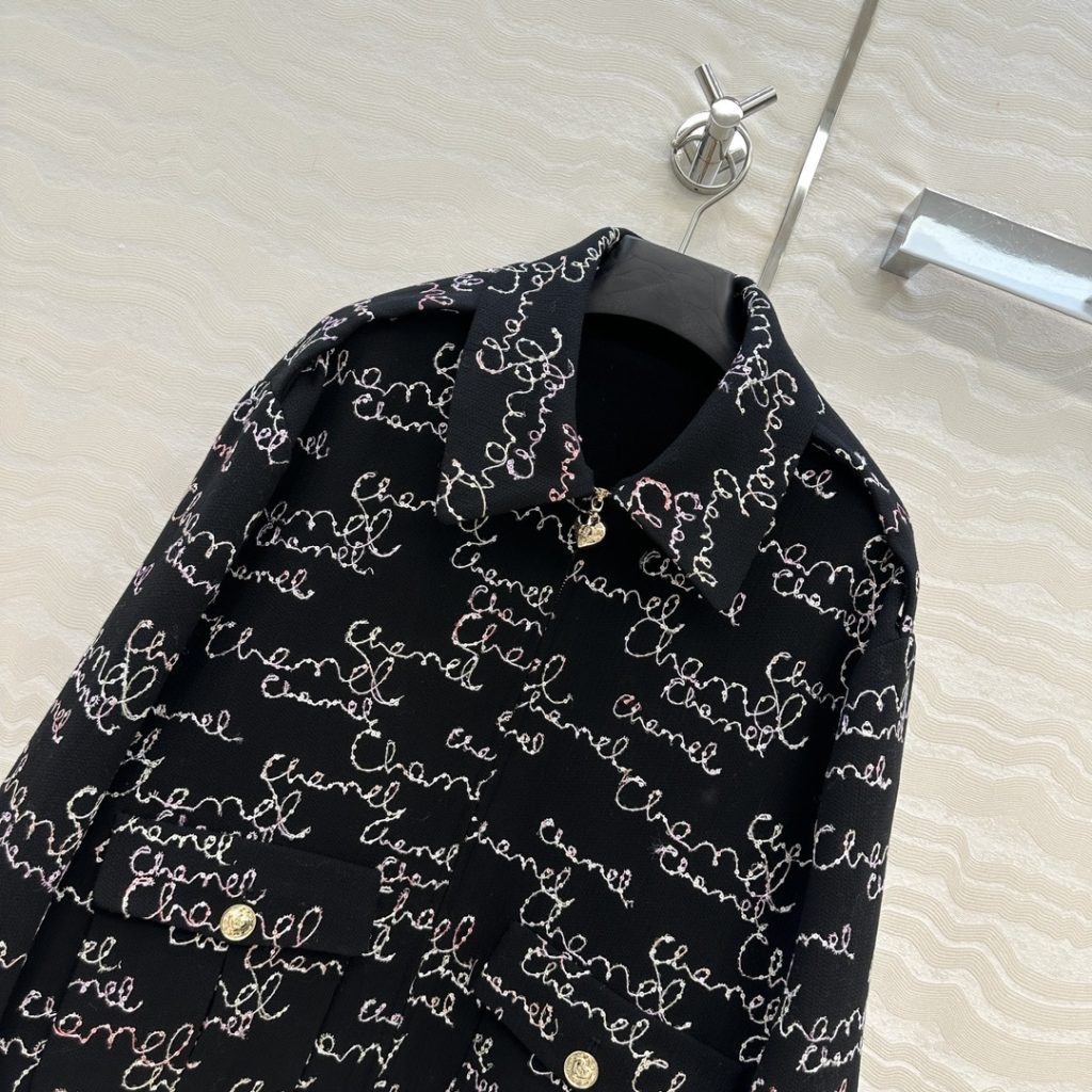 CHANEL 620 ロゴ刺繍 フードなし オーバーサイズ ロンT タイツ ブラック - 画像 2