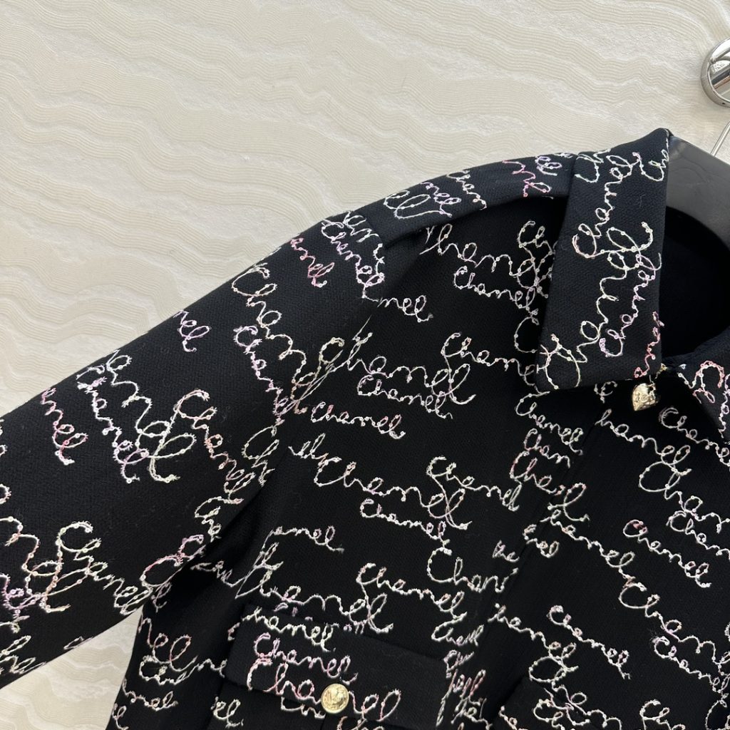 CHANEL 620 ロゴ刺繍 フードなし オーバーサイズ ロンT タイツ ブラック - 画像 4
