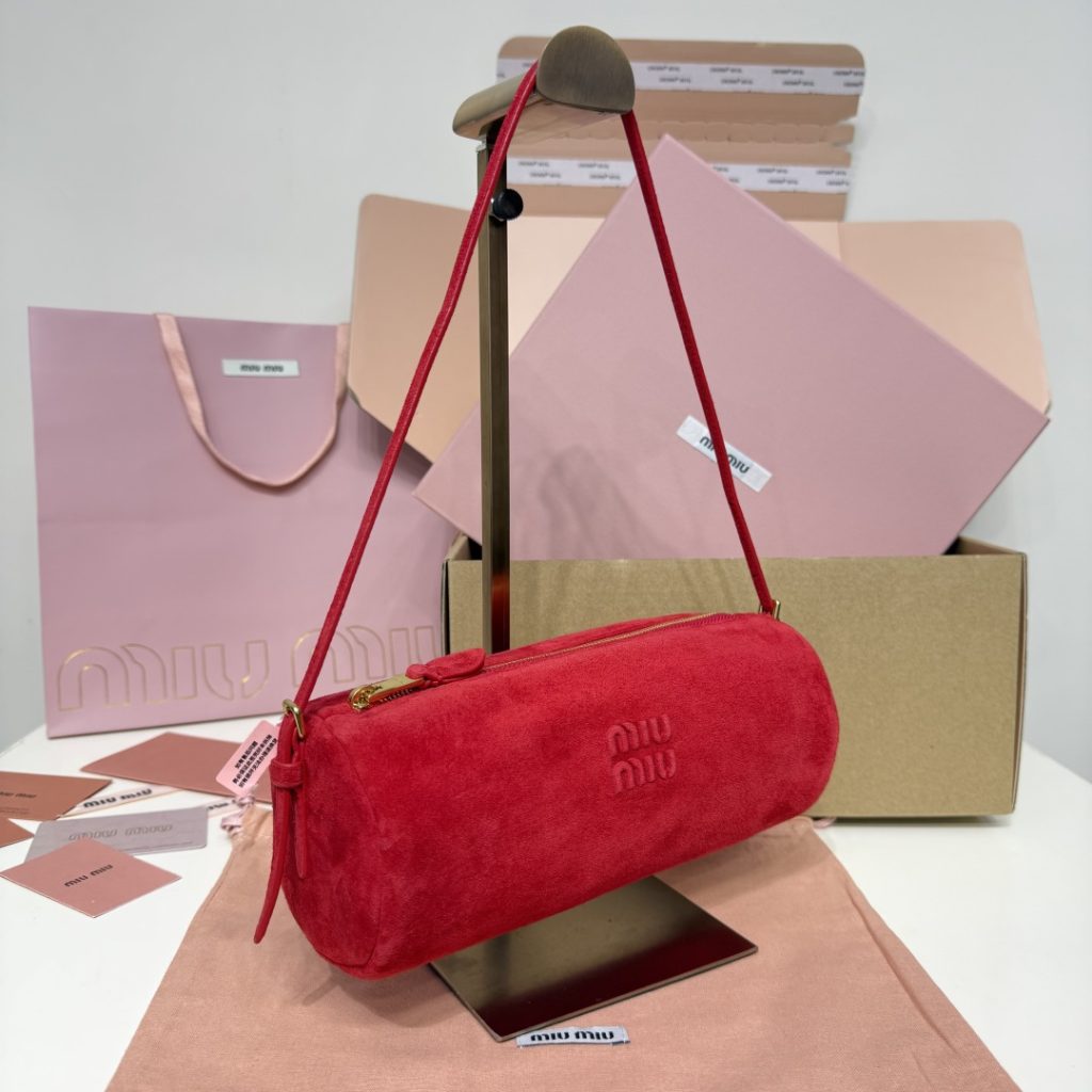Miu Miu サイドバッグ | レッド | ファブリック | MADE IN ITALY - 画像 2