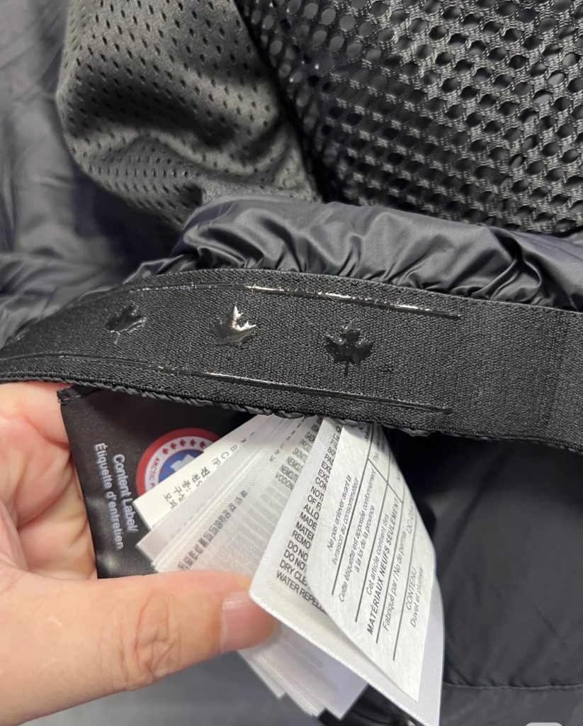 CANADA GOOSE ダウンジャケット Expeditionモデル 防寒性能高 保温力抜群 ブラック/レザー調 - 画像 6