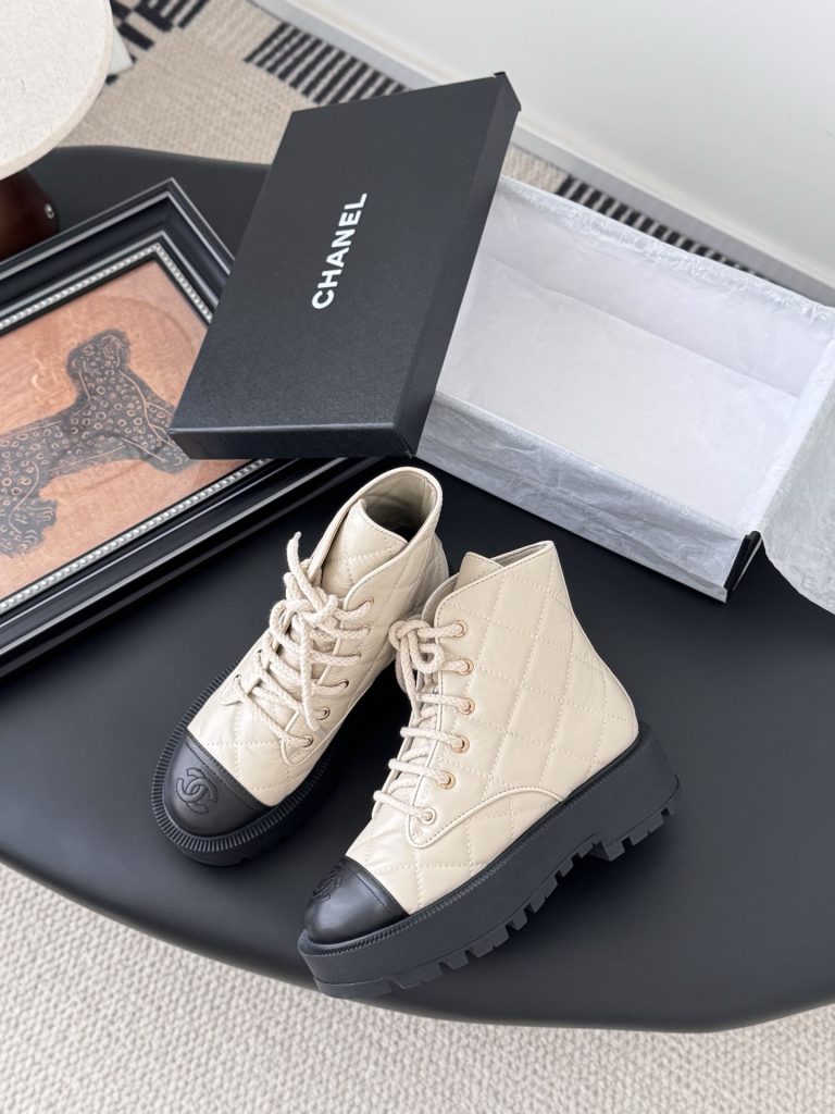 CHANEL シャネル ブーツ レディース メンズ兼用 通勤 通学 軽量 大容量 ベージュ 黒 2WAY 丸洗いOK - 画像 3