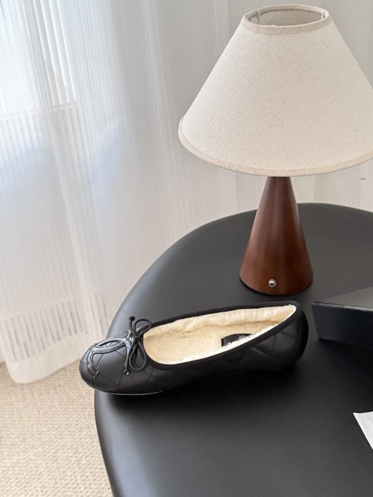 CHANEL シャネル フラットシューズ レディース メンズ 兼用 通勤 通学 高級感 黒 - 画像 6