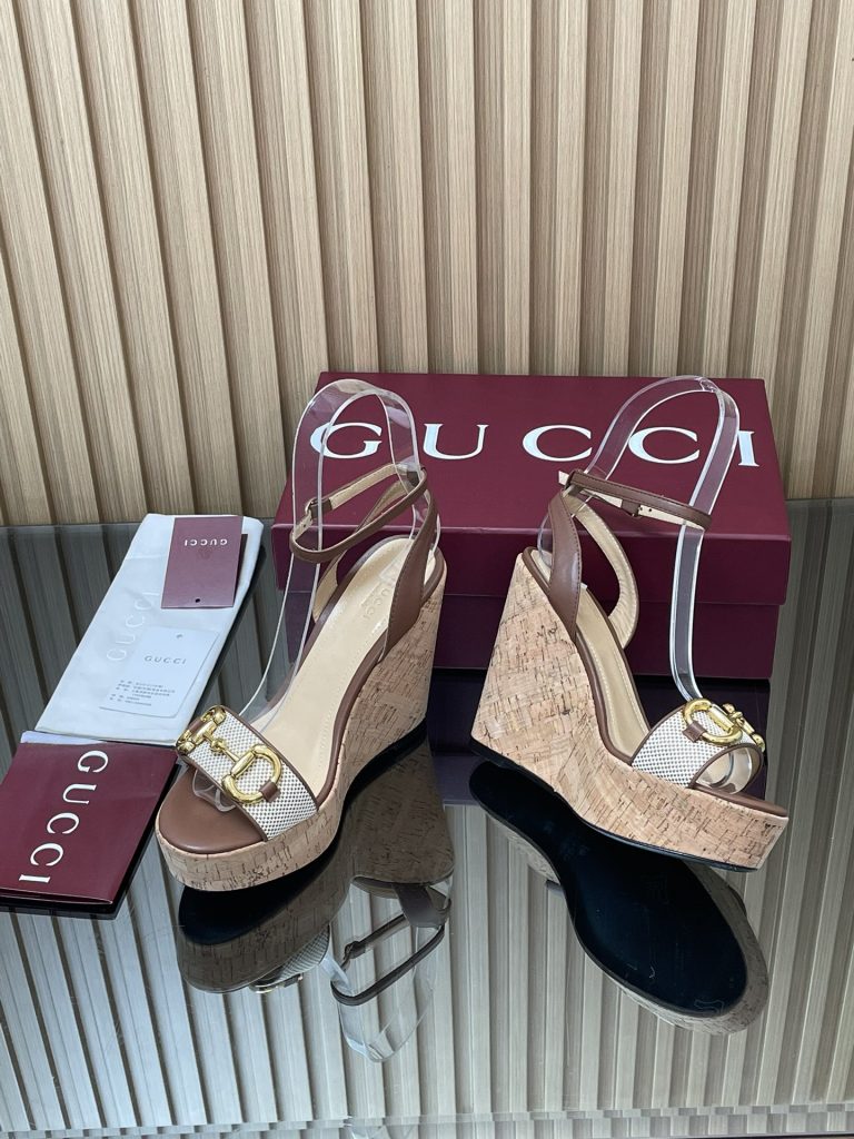 GUCCI グッチ ウェッジサンダル 本革 フラットヒール シューズ ブラック - 画像 7