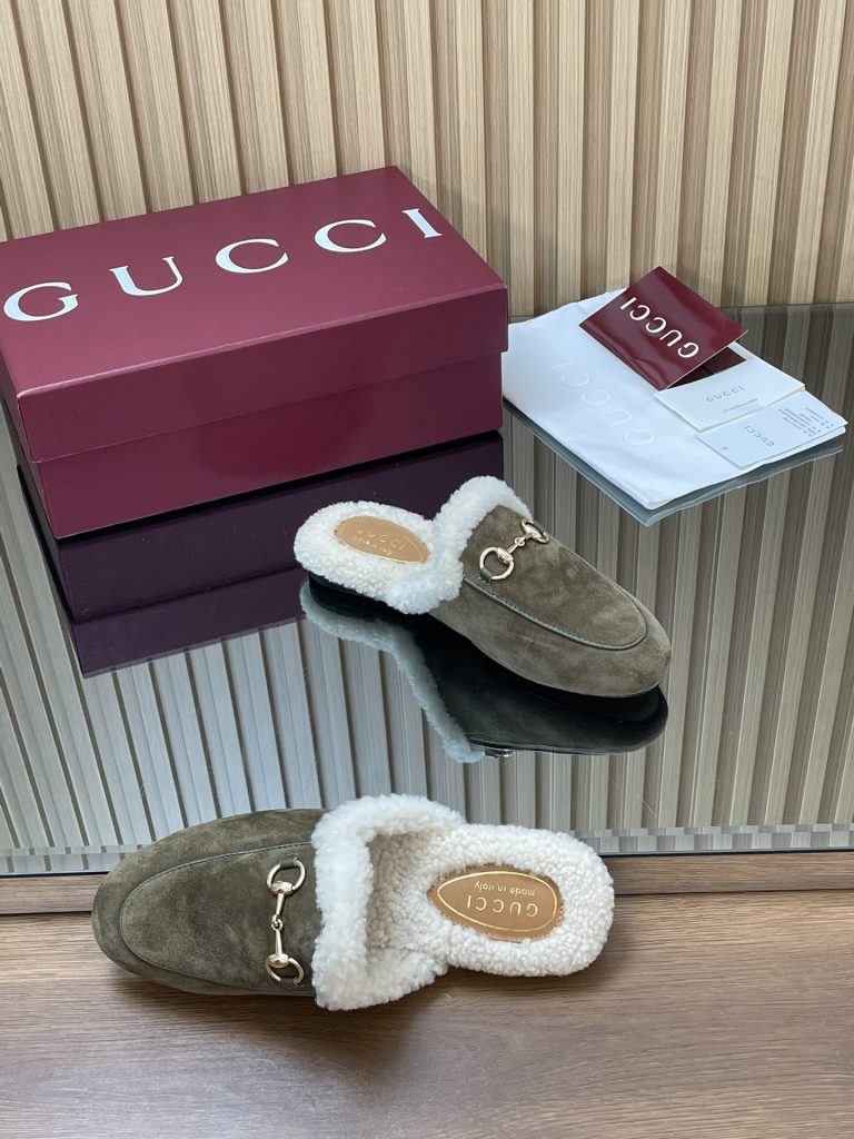 GUCCI グッチ フラットシューズ 本革 軽量 ブラック - 画像 7
