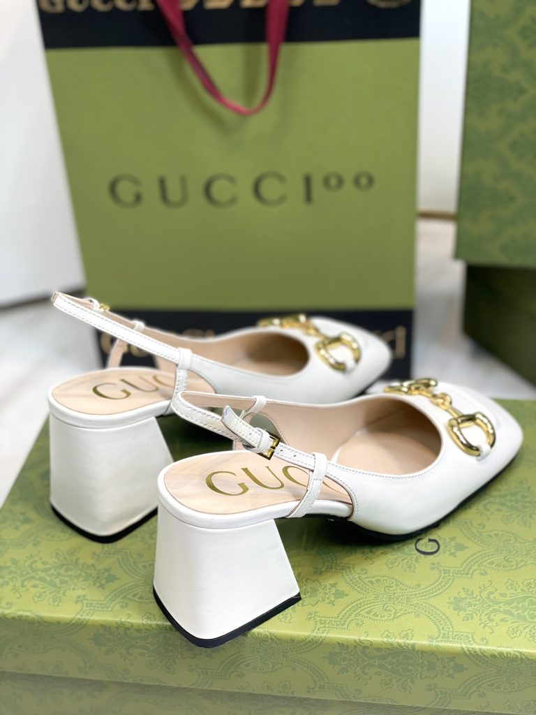 GUCCI グッチ サンダル 本革 ファッション ブラック - 画像 3