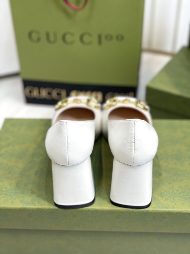 GUCCI グッチ フラットシューズ 本革 通勤 通学 ブラック - 画像 4