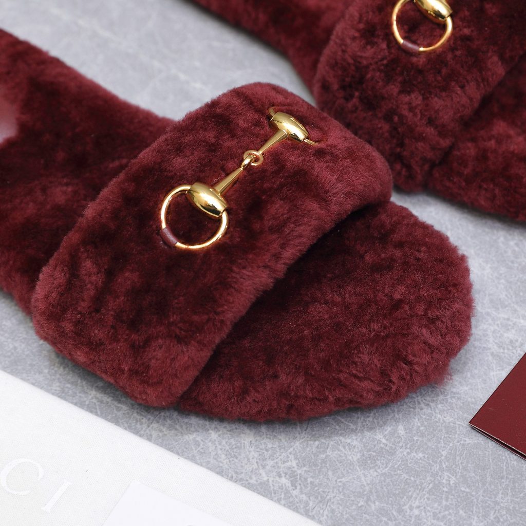 GUCCI グッチ フラットシューズ 本革 軽量 ブラック - 画像 5