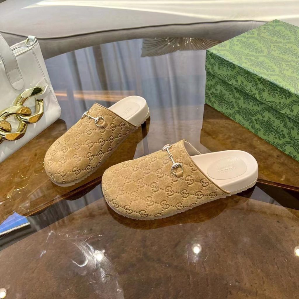 GUCCI グッチ フラットシューズ 本革 軽量 インソール付き ベージュ - 画像 2
