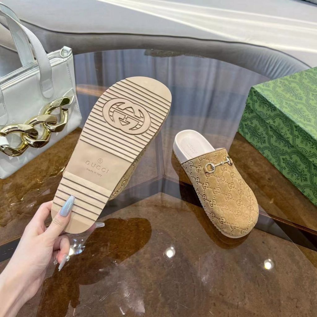GUCCI グッチ フラットシューズ 本革 軽量 インソール付き ベージュ - 画像 7