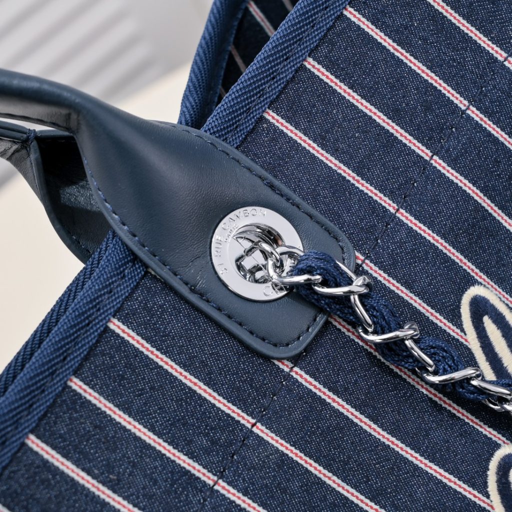 シャネル　CHANEL　ラージ ショッピング バッグ　ドーヴィル　チェンートートバッグ　レディース　大容量！バッグ　2色 - 画像 6