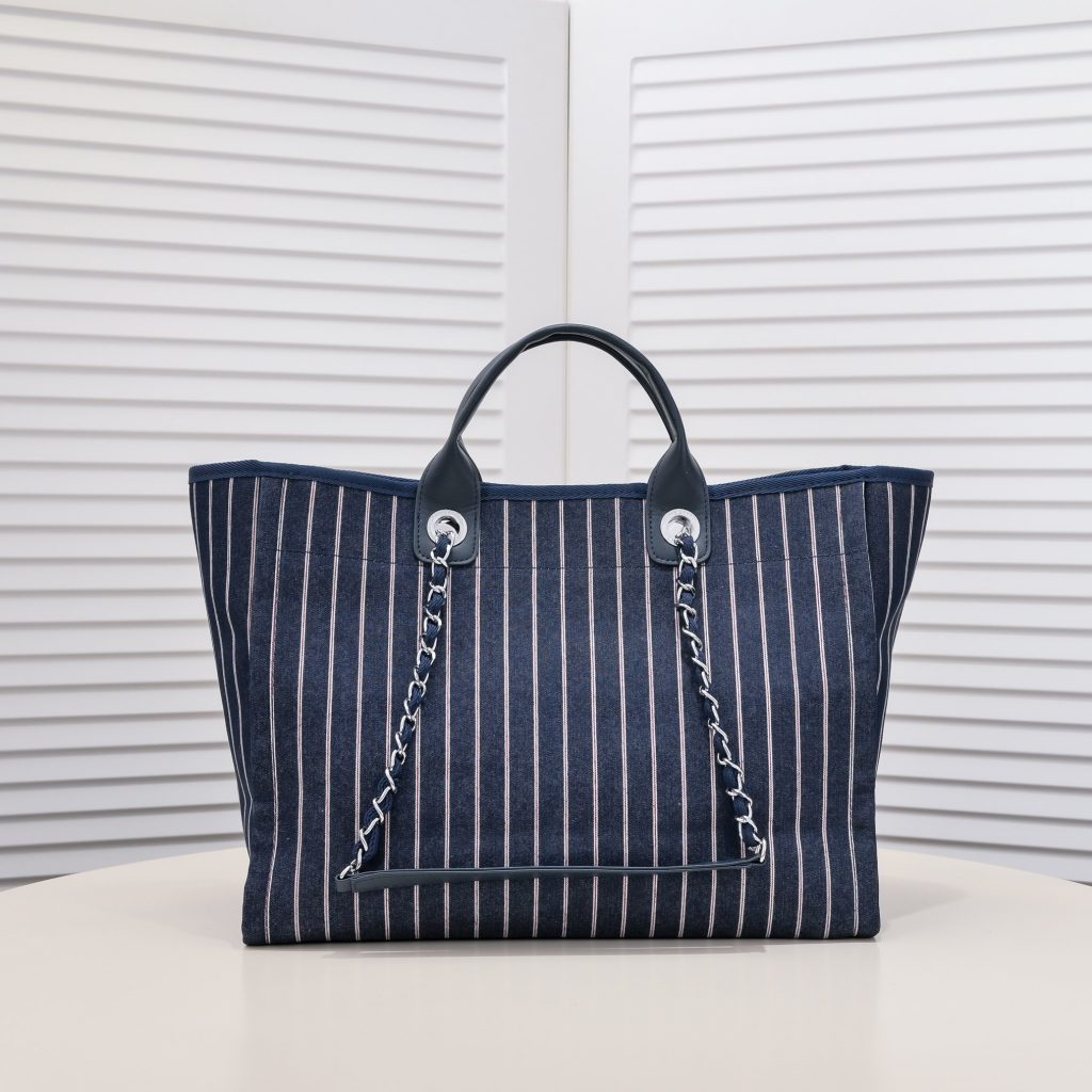 シャネル　CHANEL　ラージ ショッピング バッグ　ドーヴィル　チェンートートバッグ　レディース　大容量！バッグ　2色 - 画像 4