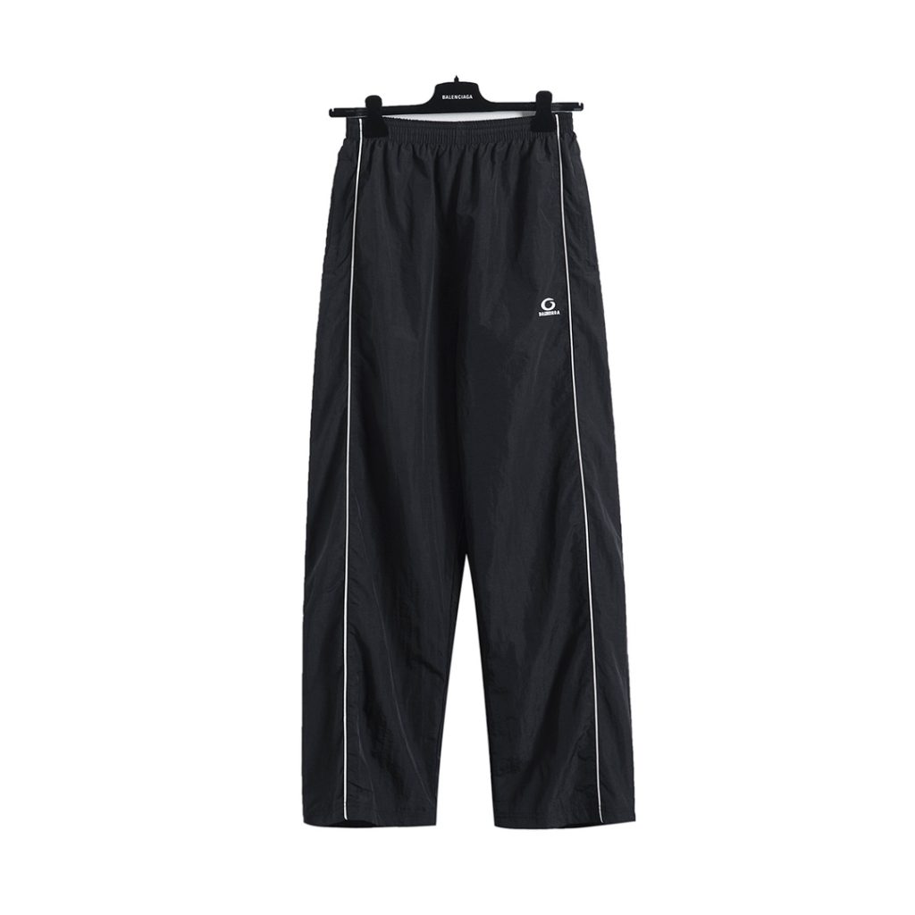 BALENCIAGA バレンシアガ フルジップパーカー 黒色 - 画像 3
