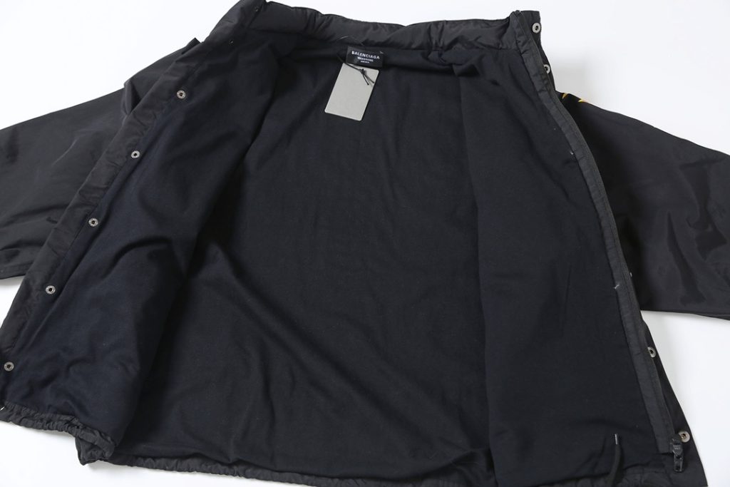 BALENCIAGA バレンシアガ ファンコート 防水 ブラック - 画像 3