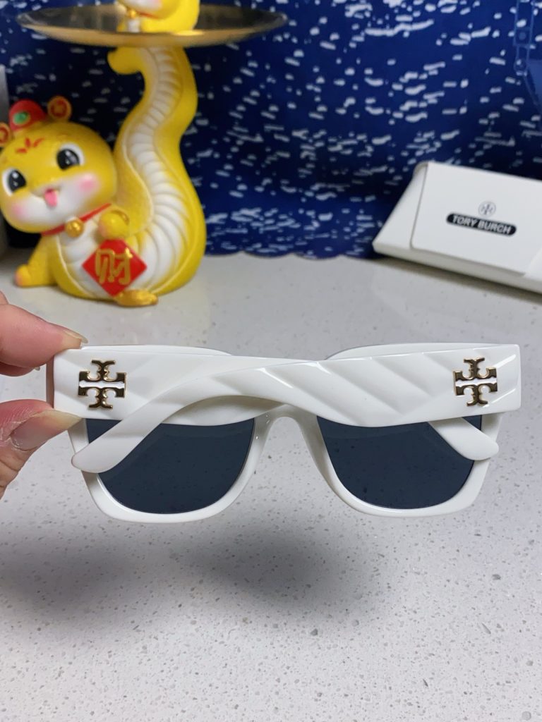 TORY BURCH トリー バーチ サングラス フラットタイプ 大顔 通勤 レディース 多色展開 - 画像 7