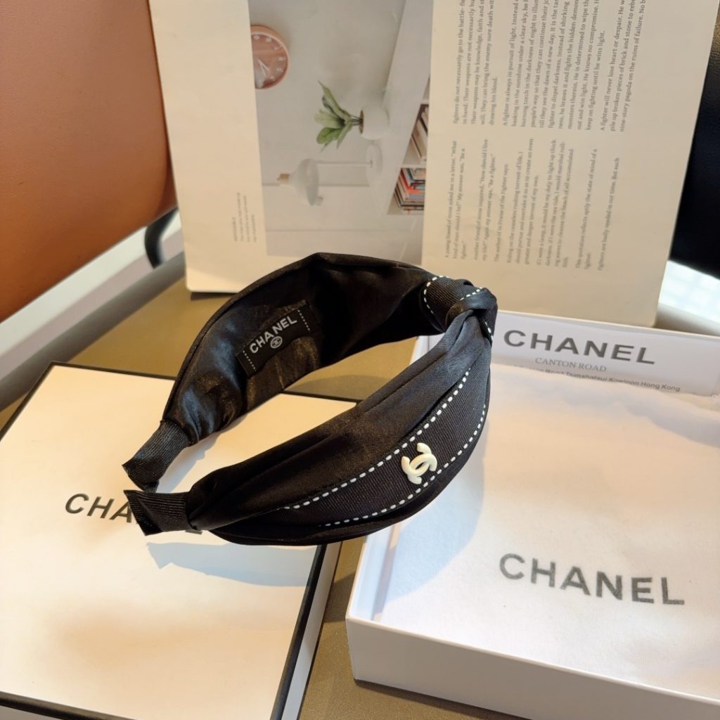 CHANEL シャネル ヘアバンド 本革 ブランド コンチョ ブラック - 画像 6