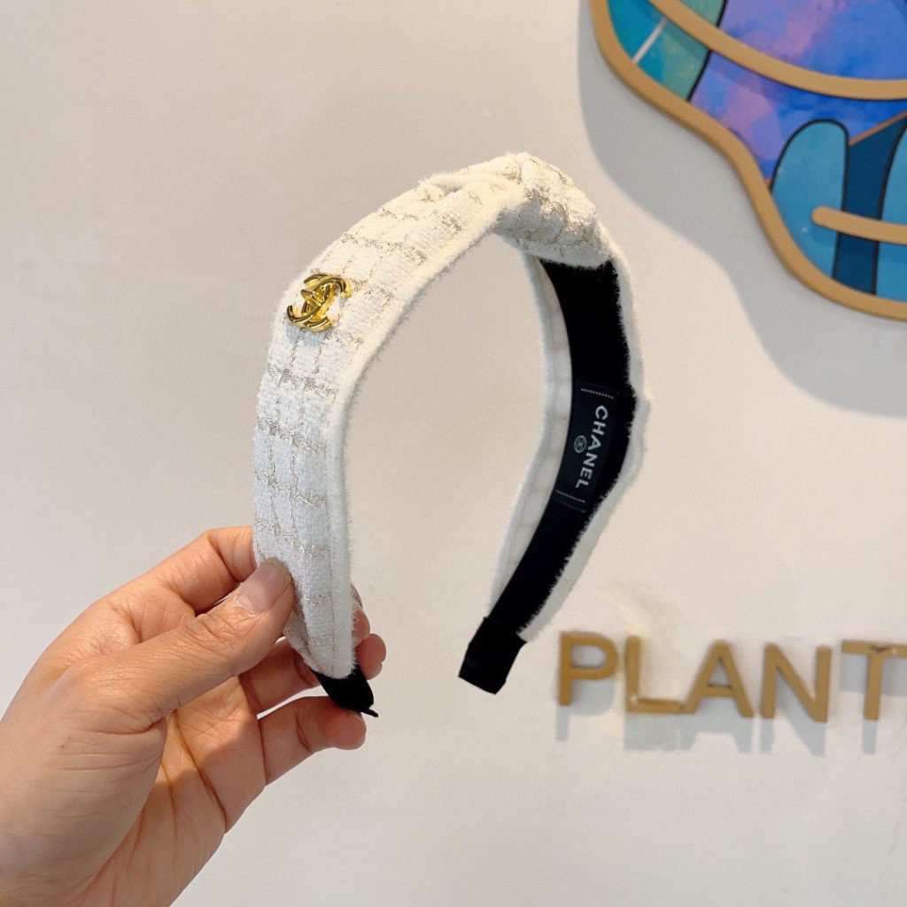 CHANEL シャネル ヘアバンド 本革 シルク ファッション ブランド 2色展開 - 画像 2
