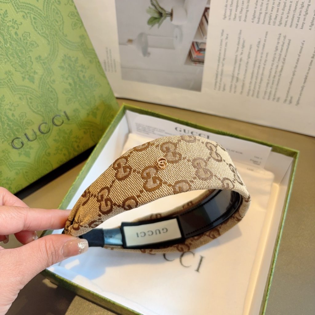 GUCCI グッチ ヘアアクセサリー シルク ブランド ベージュ 全2色 - 画像 8