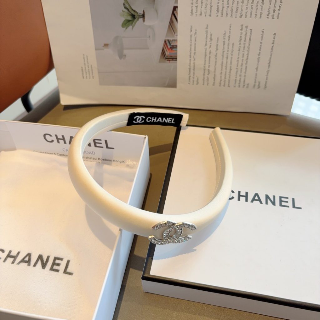 CHANEL シャネル ヘアバンド 本革 ブランド シルク 全3色 - 画像 6