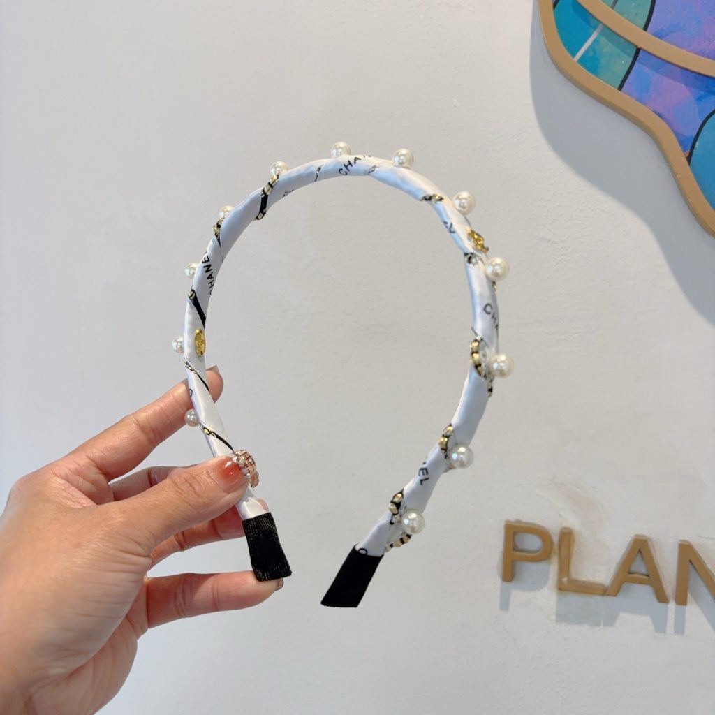 CHANEL シャネル ヘアアクセント ピンクダイヤモンド ホワイト 36字 - 画像 2