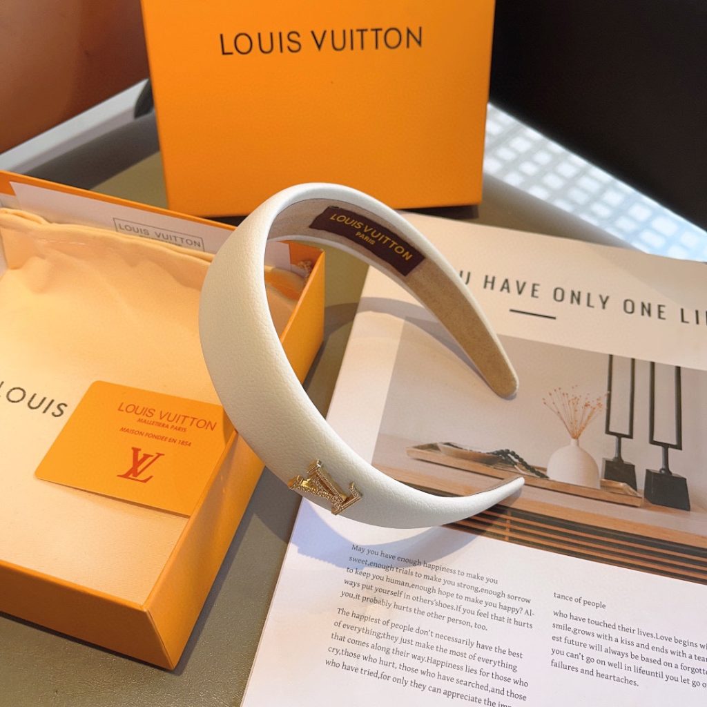 LOUIS VUITTON ルイヴィトン ヘアバンド ブランド ファッション ホワイト ブラック 2色展開 - 画像 5