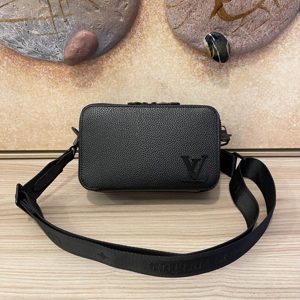 LOUIS VUITTON　ルイヴィトン　アルファ ウエアラブル ウォレット　メンズ　モノグラム　ダミエ　ショルダーバッグ　3色 - 画像 2