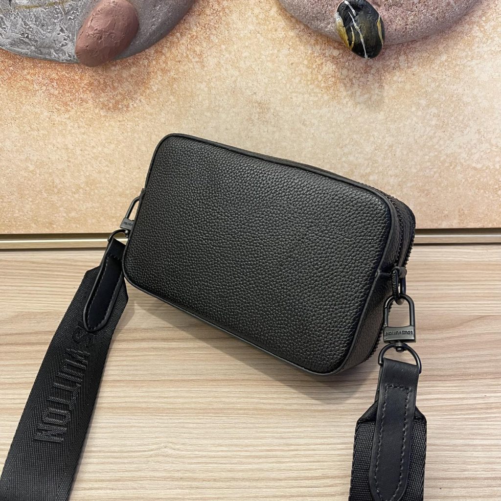 LOUIS VUITTON　ルイヴィトン　アルファ ウエアラブル ウォレット　メンズ　モノグラム　ダミエ　ショルダーバッグ　3色 - 画像 6