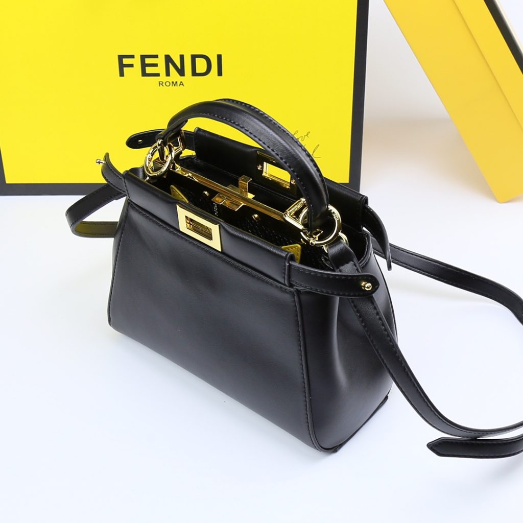 フェンディ　FENDI　モンスター　ピーカブー　2way　ショルダー バッグ　ハンドバッグ　Monster Peekaboo Bag 　斜め掛け　4色 - 画像 7