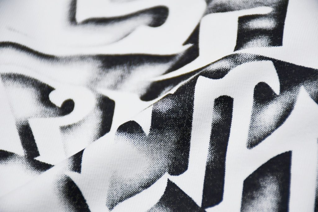 SUPREME スュプレム ロゴTシャツ 本革 通勤 通学 全2色 - 画像 4