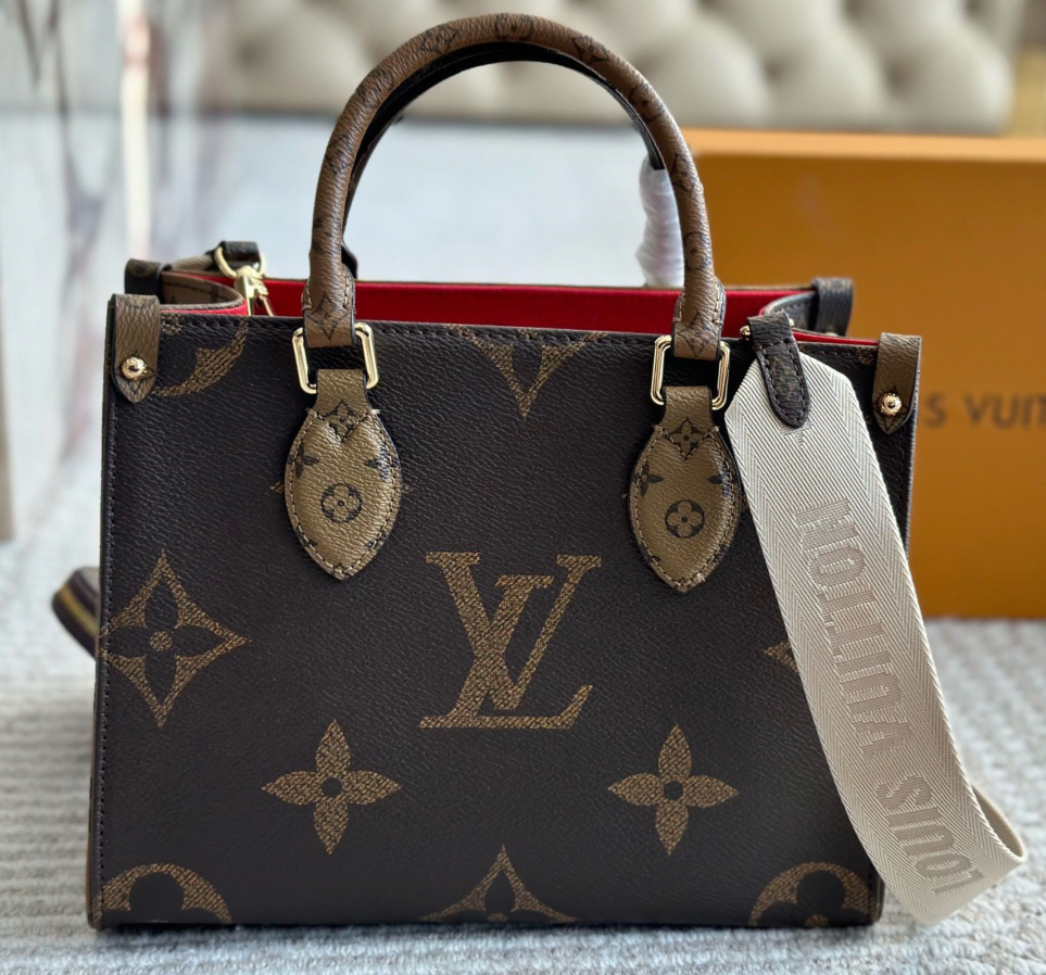 LOUISVUITTON　ルイヴィトン 　OnTheGo　オンザゴーPM　モノグラム・ジャイアント・リバース　レディースバッグ　ショルダーバッグ　ハンドバッグ　2WAYバッグ - 画像 2