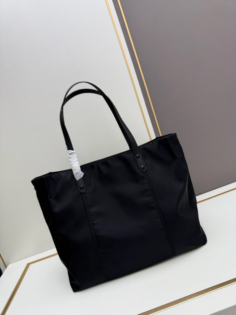 PRADA　プラダ　エティケット　ナイロン×レザー　トートバッグ　レディース　メンズ　バッグ　ショッピングトートバッグ　ブラック　無地 - 画像 2