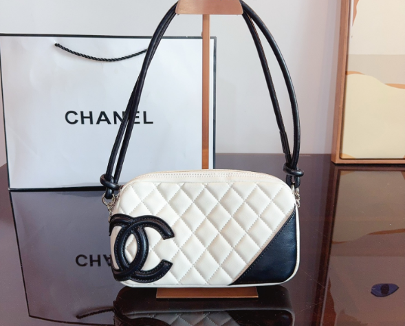 シャネル　CHANEL　カンボンライン　アクセサリーポーチ　ココマーク　ミニハンドバッグ　レディース　ショルダーバッグ　4色 - 画像 5