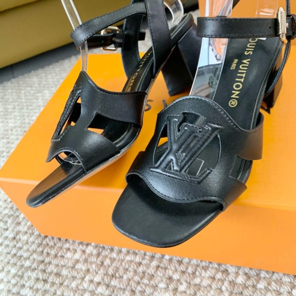 ルイヴィトン Louis Vuitton LVイソラ・ライン サンダル レディースサンダル ブラック ホワイト - 画像 5