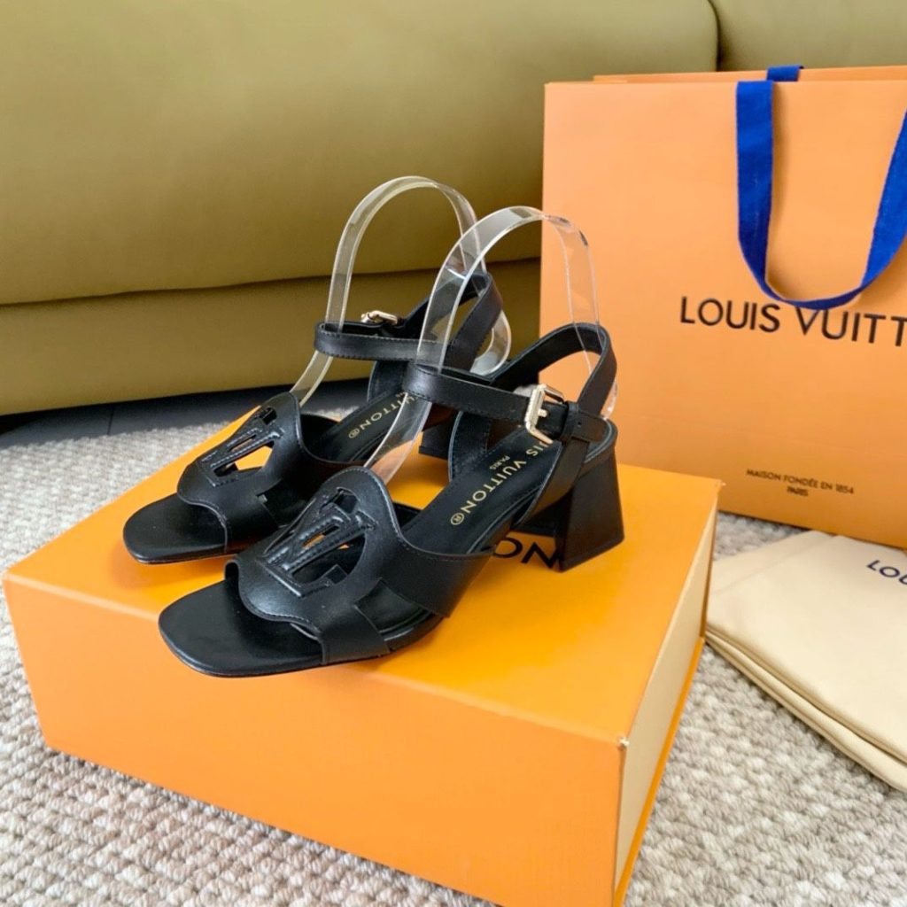 ルイヴィトン Louis Vuitton LVイソラ・ライン サンダル レディースサンダル ブラック ホワイト - 画像 4