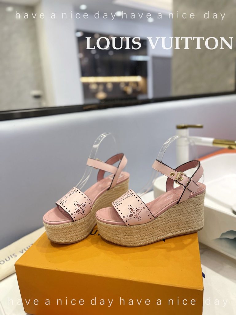 カジュアルオシャレ　Louis Vuitton　ルイヴィトン　ウェッジヒール　サンダル　ビーチサンダル　厚底スリッパ　モノグラム　レディース 　6色 - 画像 6