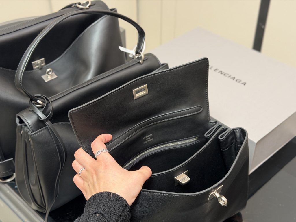 バレンシアガ ウィメンズ Rodeo ロデオ シルバー金具 Balenciaga ハンドバッグ レディース バッグ チャーム付き - 画像 5