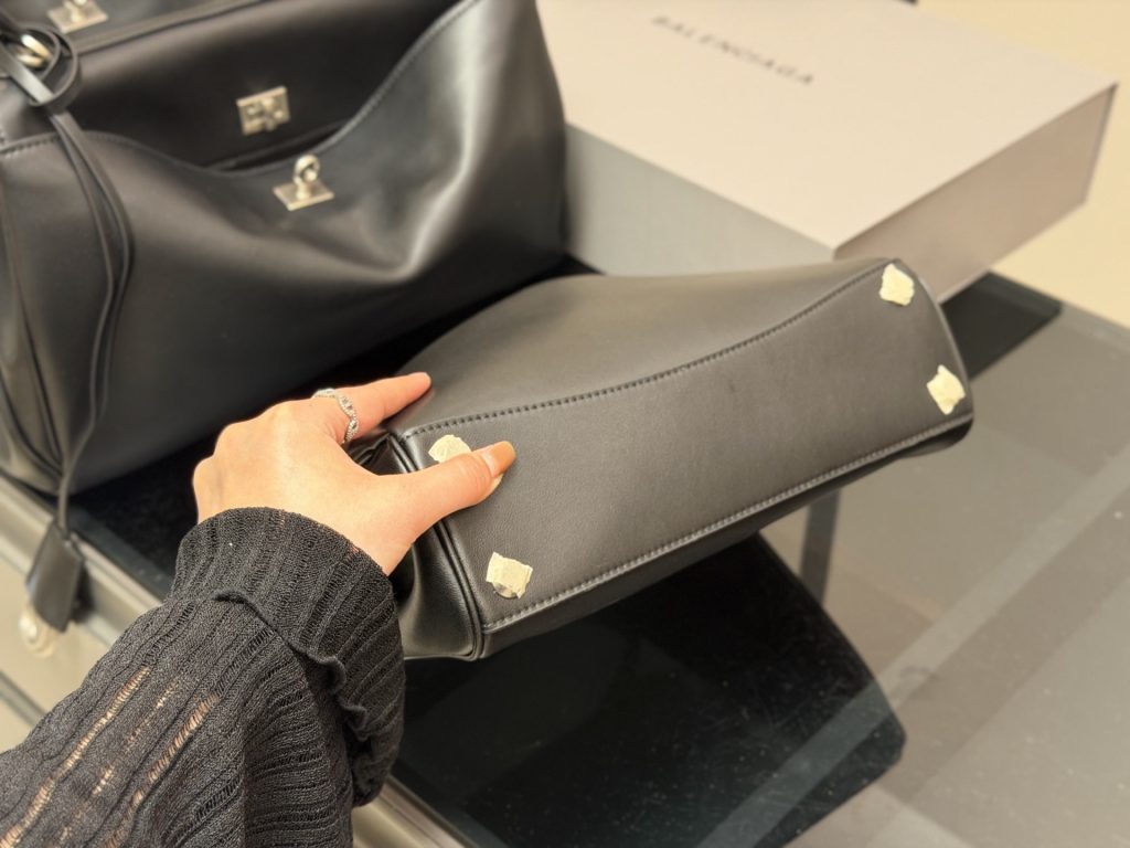 バレンシアガ ウィメンズ Rodeo ロデオ シルバー金具 Balenciaga ハンドバッグ レディース バッグ チャーム付き - 画像 7