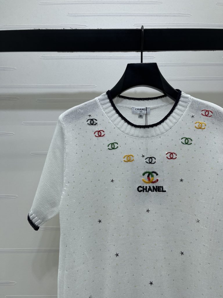 CHANEL シャネル ニット Tシャツ レディース 細針織り ロゴ刺繍 インナー 2色展開 - 画像 4