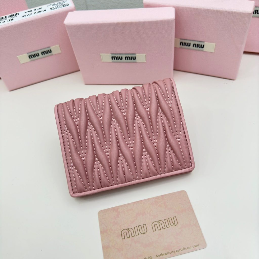 Miu Miu ミウミウ カードケース プチウォレット ミレフィア ラメ入り ピンク - 画像 3