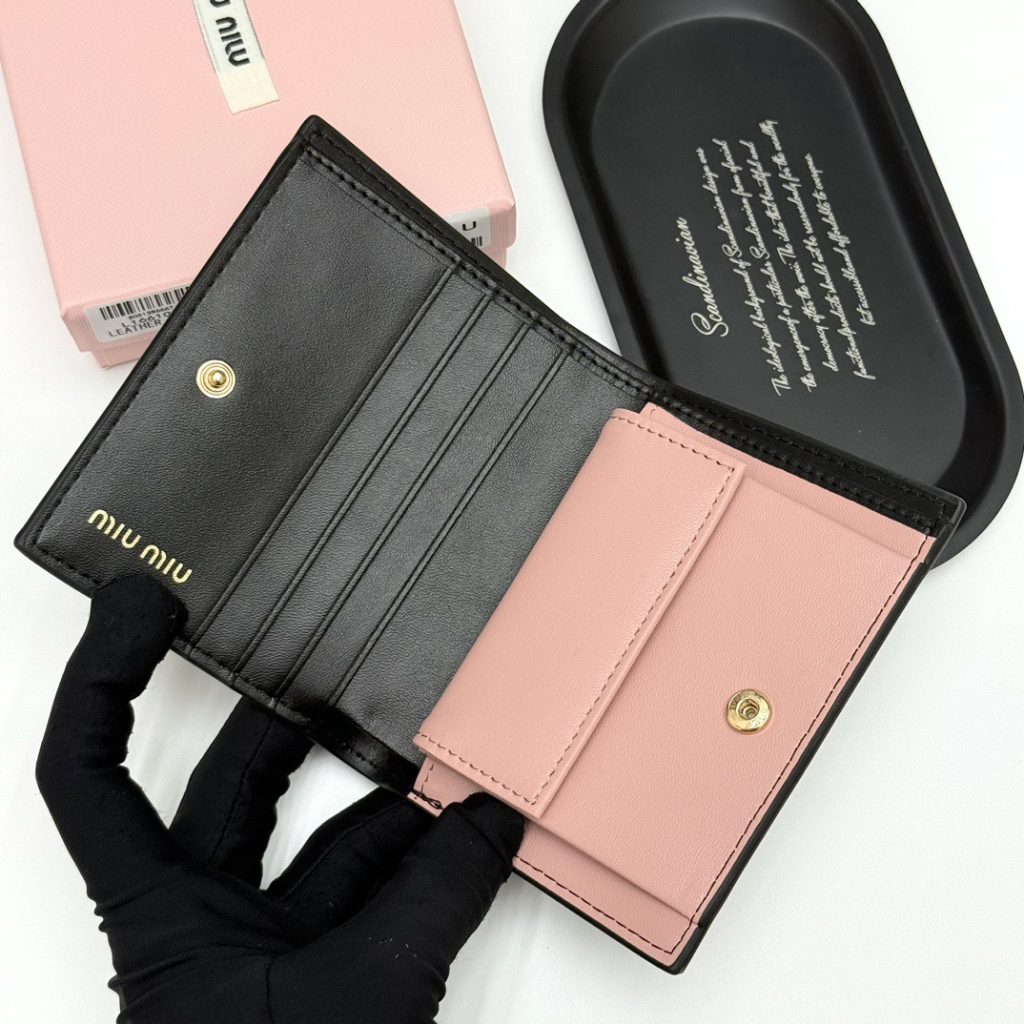 MIU MIU ミウミウ 折り財布 ピンクリボン ファスナー 2つ折り 黒・ピンク・グレー全3色 - 画像 7