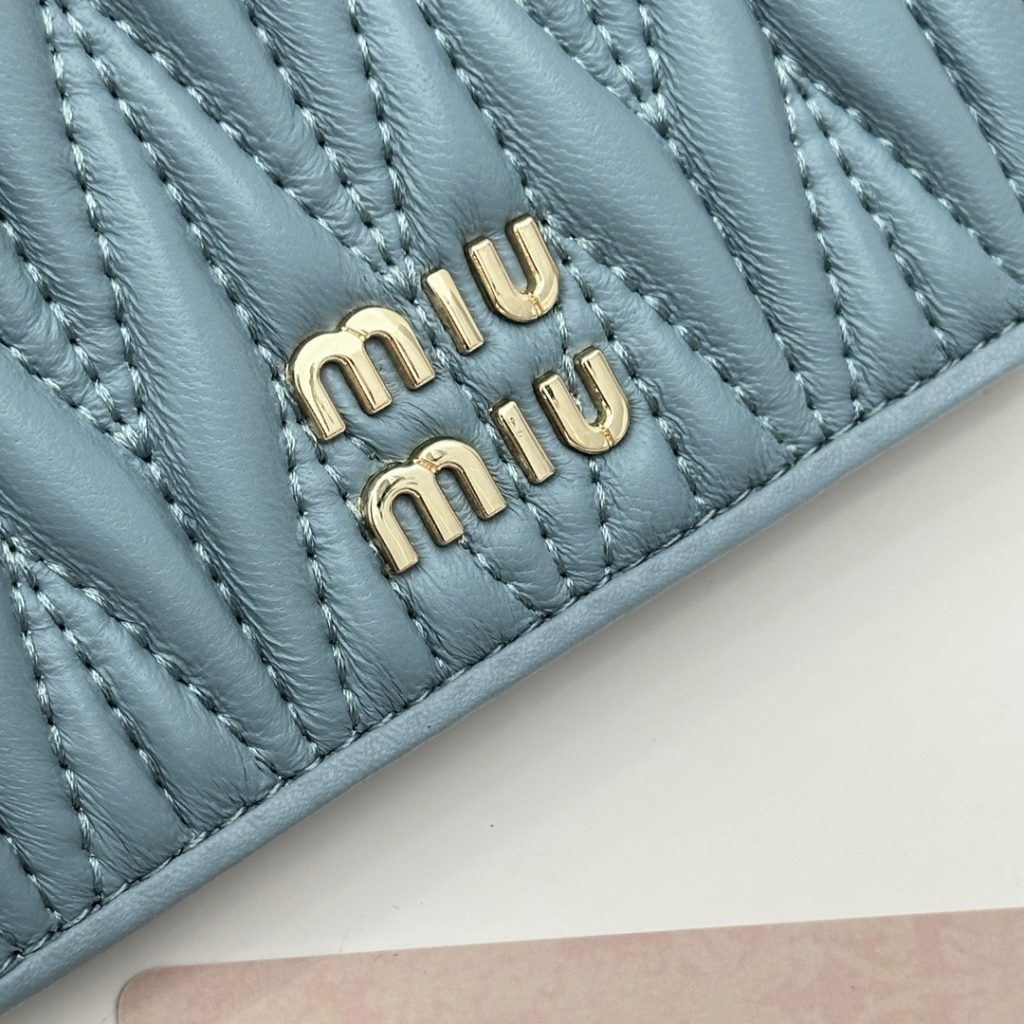 Miu Miu ミュウミュウ キャンバス レザー 3513 ブルーレッド ミニ財布 - 画像 6