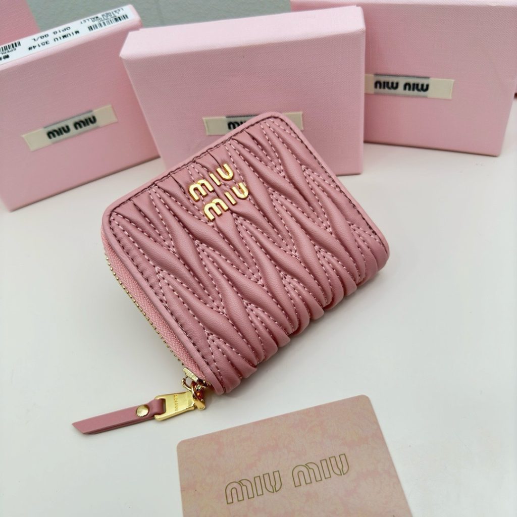 Miu Miu ミュウミュ 小銭入れ クラッチバッグ パイピング 色 3色展開 - 画像 2