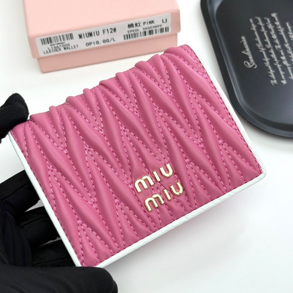 MIUMIU ミュウミュウ レザーウォレット プリントレザー ブルー - 画像 5