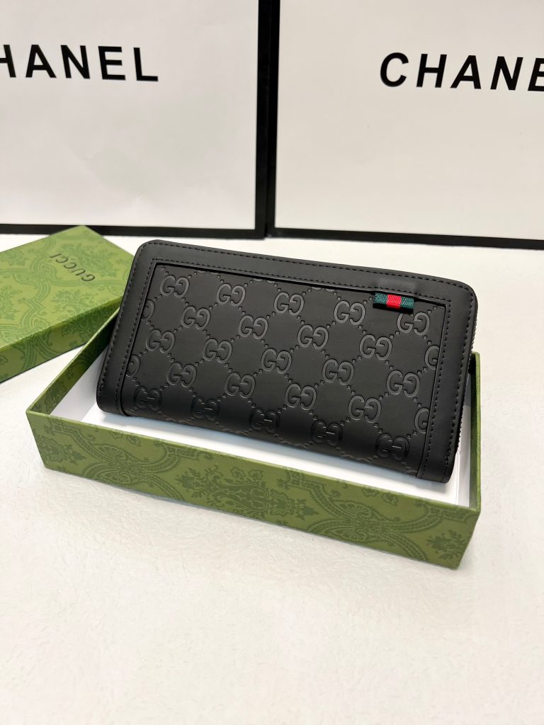 GUCCI グッチ メンズ長財布 ロングウォレット 黒 本革仕様 ファスナー開閉 - 画像 2