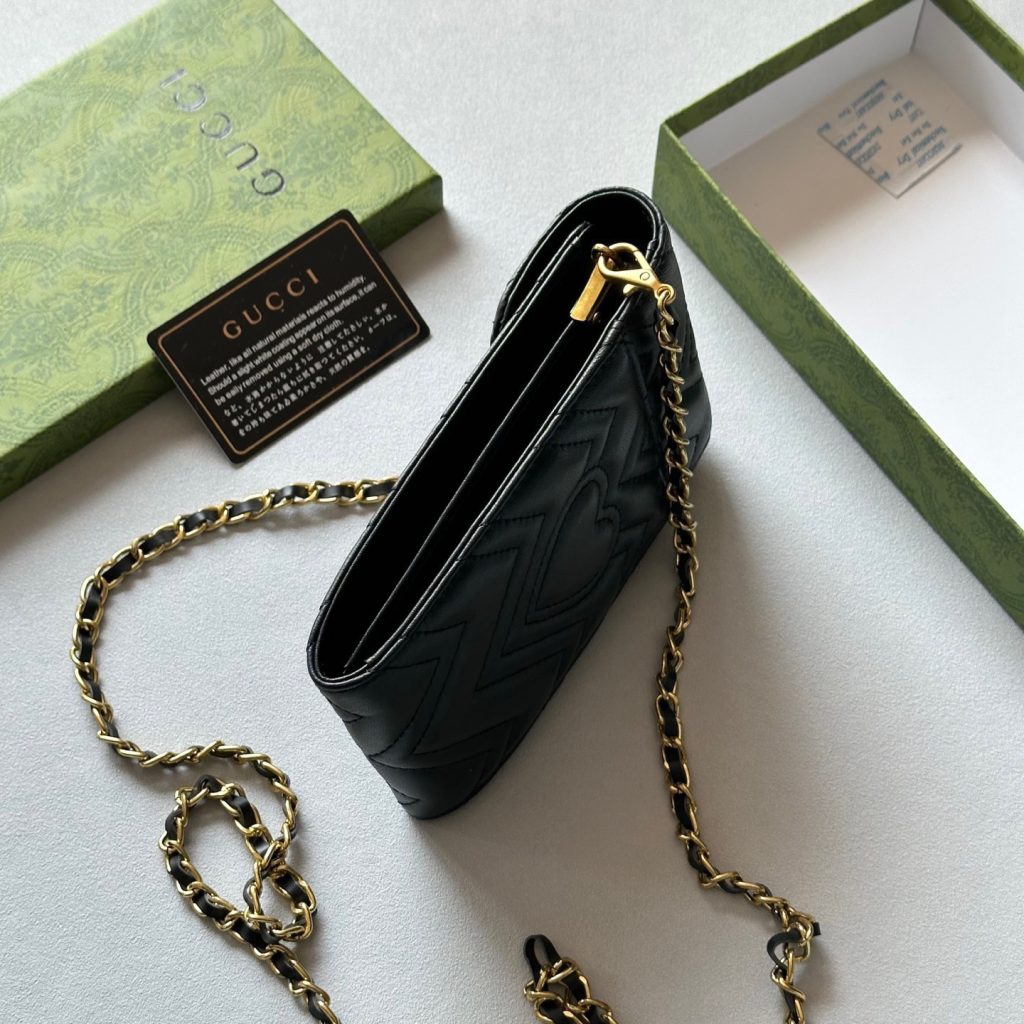GUCCI グッチ チェーン付きスマホポーチ ブラック - 画像 7