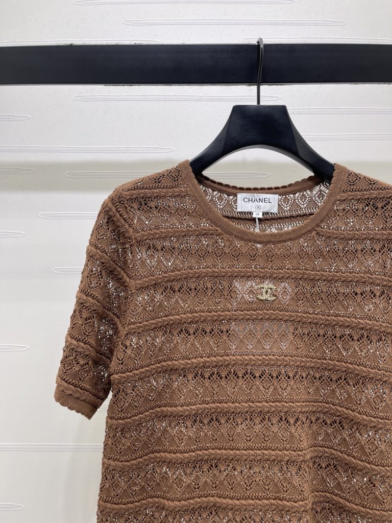 CHANEL コピー ニット Tシャツ レディース 通気性 オープンワーク ロゴ刺繍 シルエット 春夏 新作 カフェ風 全2色 - 画像 3