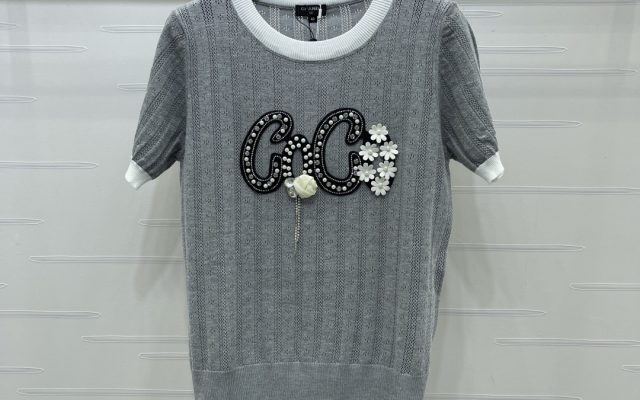 CHANEL ニット Tシャツ コピー ロゴ刺繍 レディース グレー 全2色