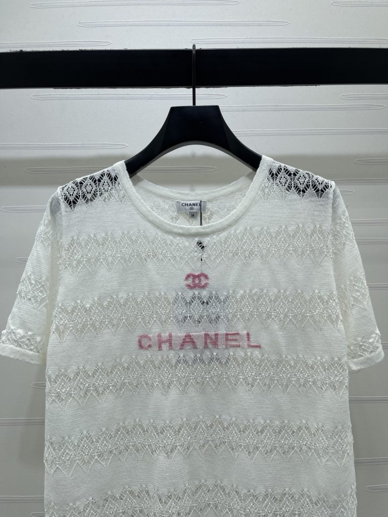 CHANEL ニット Tシャツ ロゴ刺繍 白 シンプル レディース ミニ丈 オフショルダー ストレッチ コピー - 画像 4