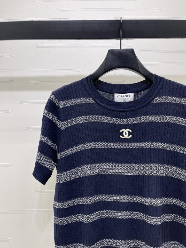 CHANEL コピー ニットTシャツ ロゴデザイン 条纹 半袖 シャネル風 2026春夏 白灰/深蓝灰 3色展開 - 画像 3