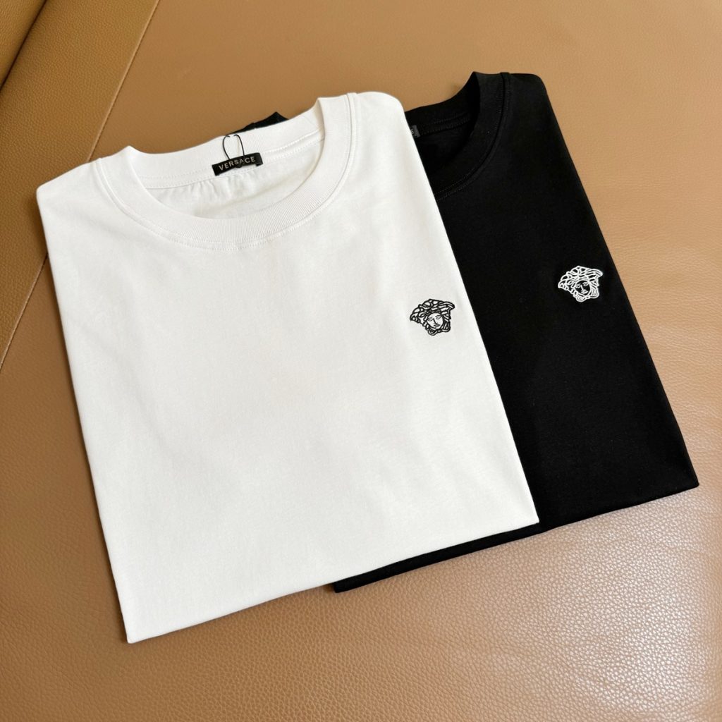 ヴェルサーチ　Versace　半袖シャツ　コットン　刺繍ロゴ　シャツ　クルーネック　メンズTシャツ　T-shirt　2色 - 画像 2